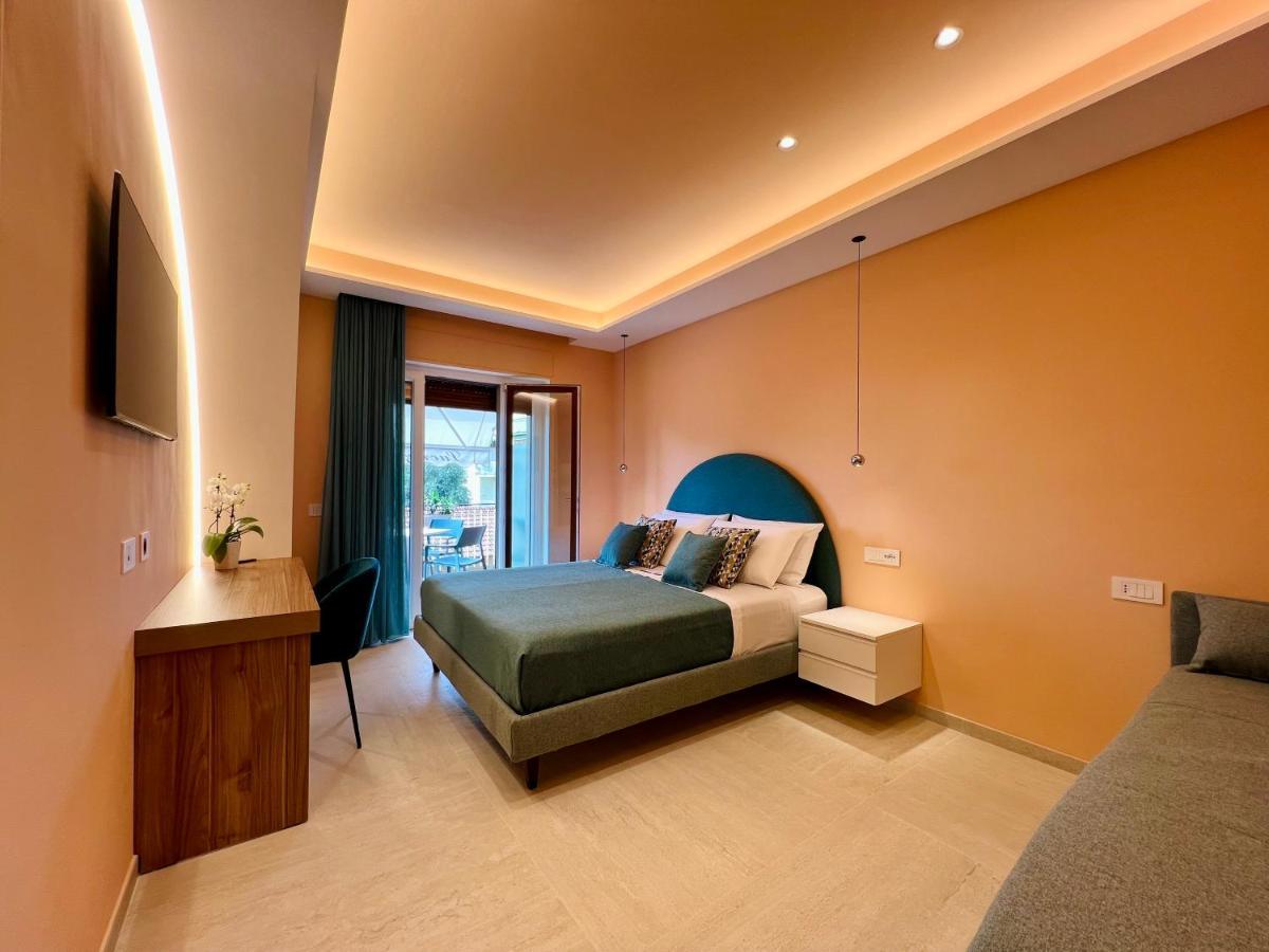 Yourhome - Lucrezia Suites Sorrento Exteriér fotografie